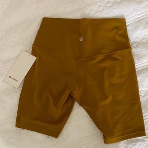 Lululemon bike short size 8